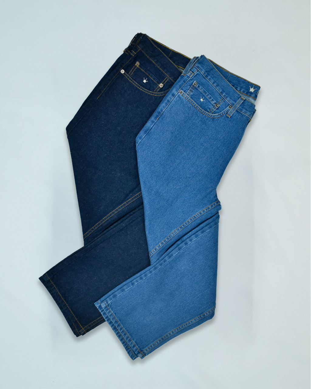 PANTALÓN JEAN RIGIDO REGULAR FIT